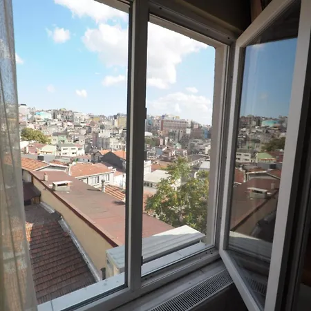 아파트호텔 Marida - Taksim